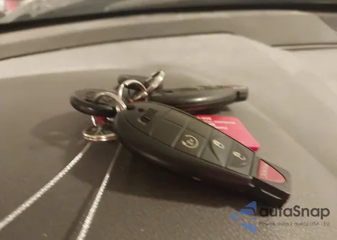 2014 Ram 1500 Big Horn z USA, uszkodzony, nr VIN 1C6RR7LT4ES256558